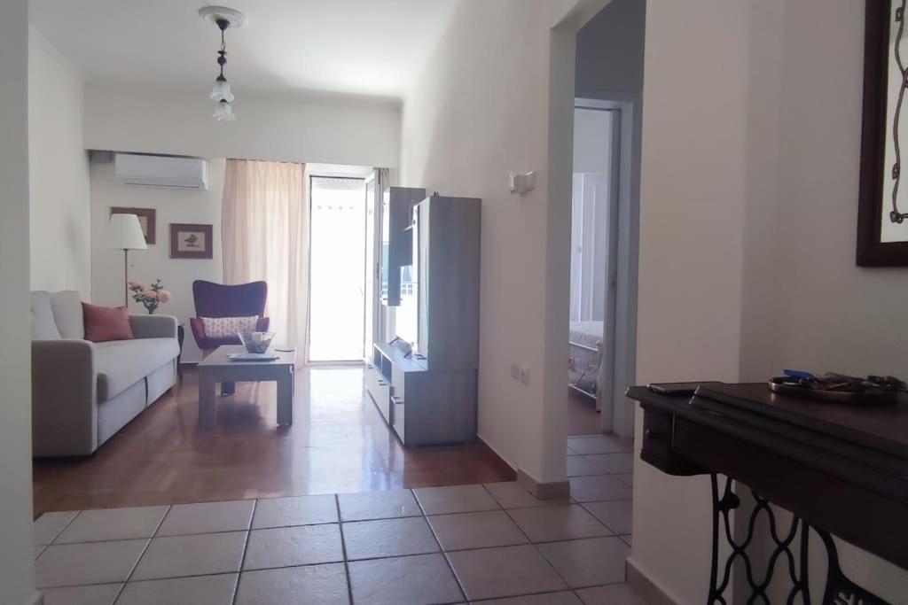 Apartamento Plaka'S Heart Atenas Exterior foto